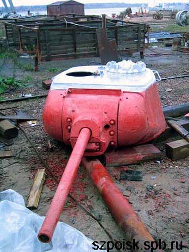 KV1-S found in the forests near Leningrad, Wolchow front