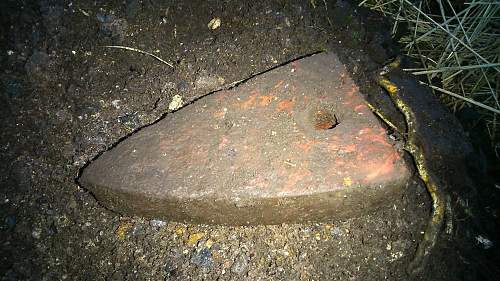 3 new WW2? dumps found, help again with loads of finds.... (pics and video)