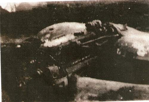 Unidentified WW2 Aircraft (crash)