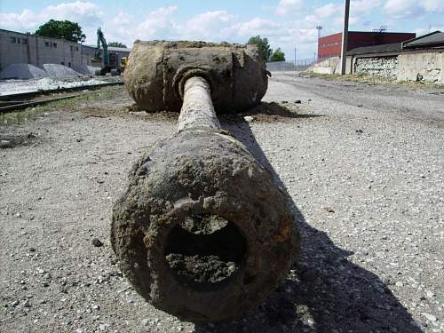 IS-2 tank gun founded in Estonia