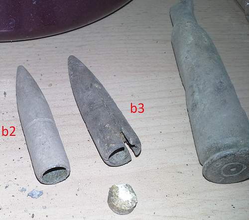 Identifying some parts of Boeing B-17 aircraft