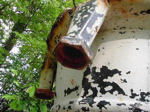 A4/V2 parts near Antwerp, belgium