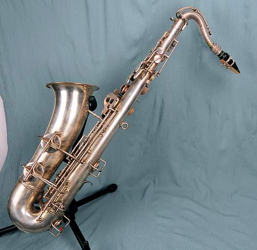 1939 dated Luftwaffe saxophone