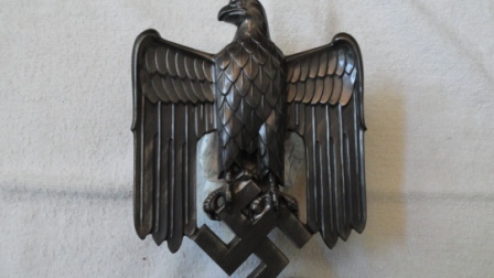 Nazi Germany Desk Eagle w/ Swatstika (Heer?)