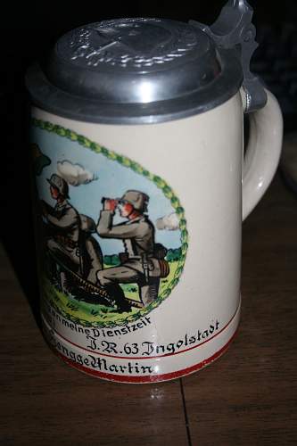 Is this an period Heer bier stein?