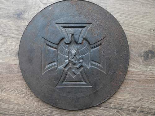 cast iron plaque adler and iron cross