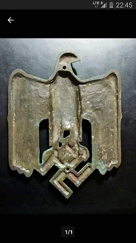 NEVER Saw an Eagle Like This??? Bronze Heer Wall Eagle? Help Identify? Appears very old!