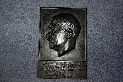 Hitler plaque