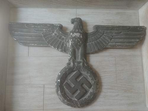 German wall eagle