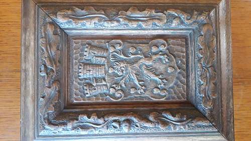 Unusual Wedding casket with coat of arms. Please help me with Identification!