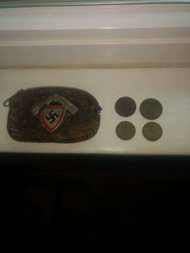 Third Reich Coin Purse and Coins