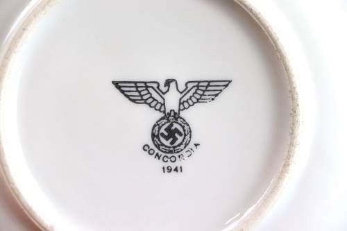 HELP - Third Reich Porcelain Legitimacy