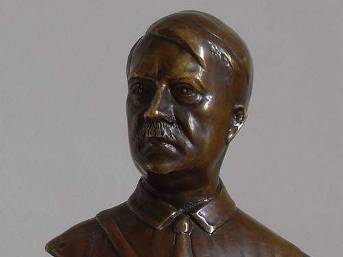 Opinions on this small Hitler bust.