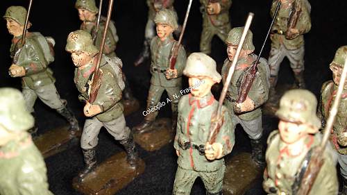 Lineol soldier toys