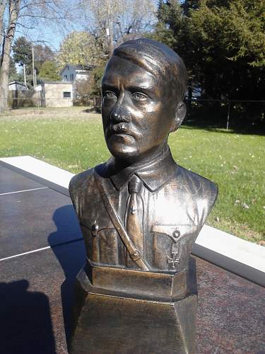 Authentic Hitler Bust?