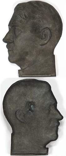 Hitler bust plaques