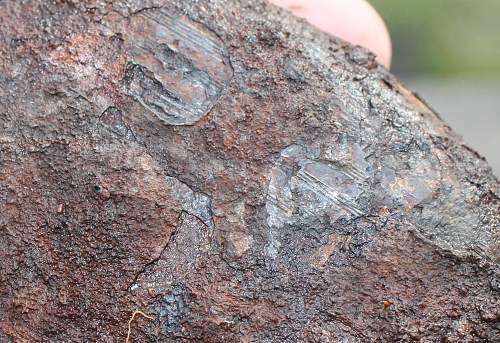 German porcelain fragments  and makers marks on other items  from conflict archaeology excavation in Finland