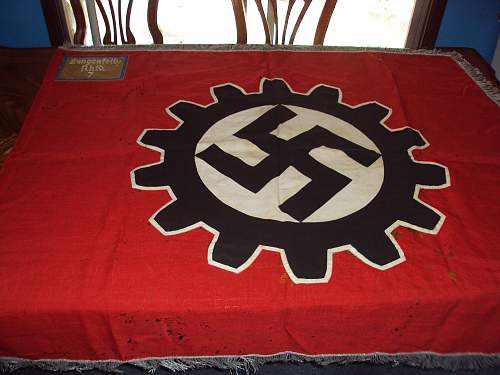 Estate sale!  Daf flag!!!!