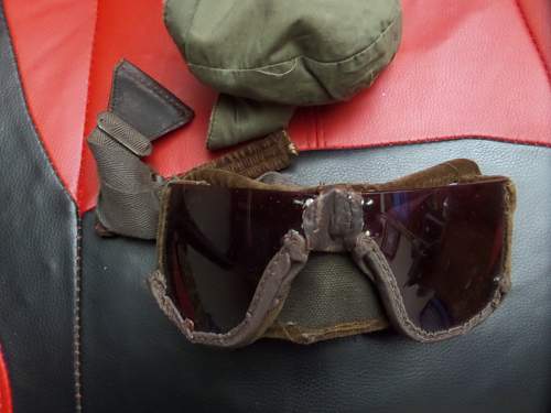 Help needed with unknown goggles found on car boot sale