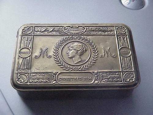 World War 1 Queen Mary's Gift brass box Christmas 1914