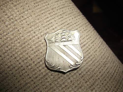 Unknown Badge.