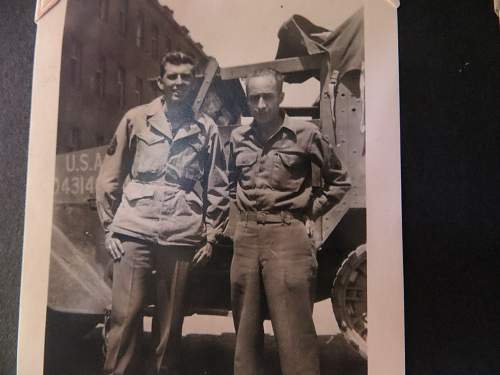 WWII US photo album pick up