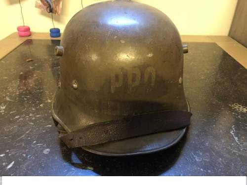 Austria helmet ww1, please help!