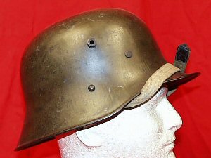 WWI Austrian Helmet?  Info needed.