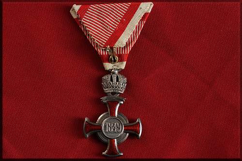 Silver Cross of Merit with Crown &amp; swords and ribbon