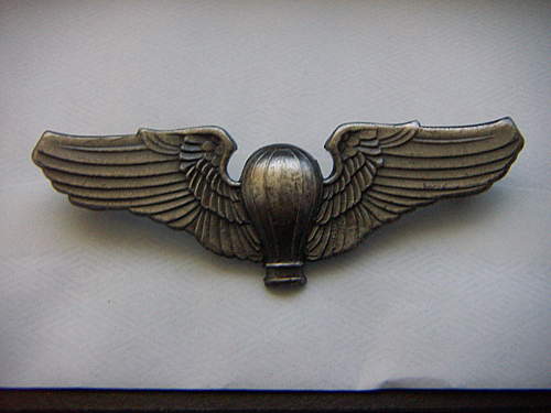 FAKE World War II Allied Cloth, Bullion &amp; Metal Wings