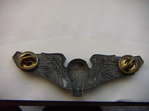 FAKE World War II Allied Cloth, Bullion &amp; Metal Wings