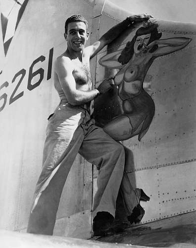 Post your favourite nose art !