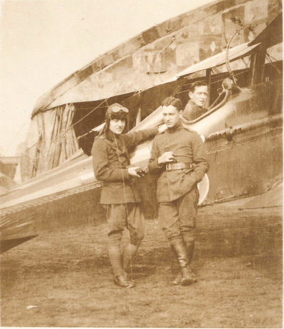 The Uniform Group of an American volunteer with the RFC