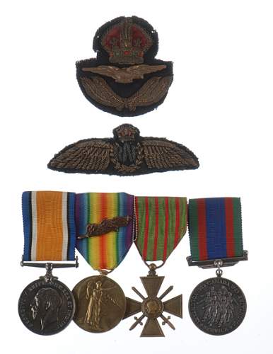 AGM: British WWI RAF No. 41 Squadron Pilot's Medals and Insignia Group