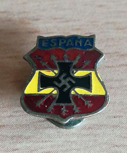 Spanish Blue Division Arm Shield for Review