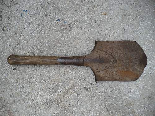 Need help on this entrenching tool