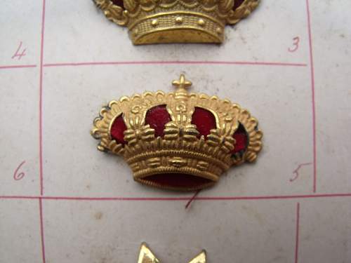 Spanish Insignia Sample Board