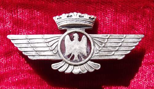 SPANISH FRANCO ???? Pilots badge ...exact period of manurfacture help required ...