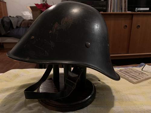 Is this a Dutch M34 Teno Helmet?