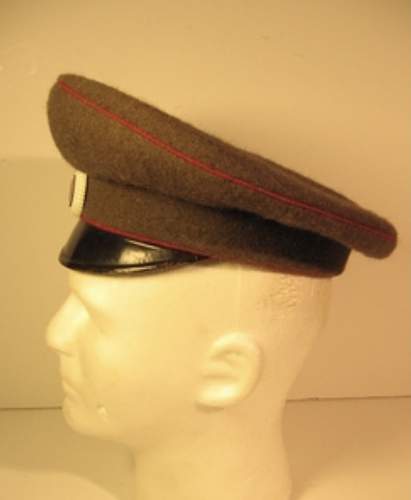 Bulgarian &quot;WW2&quot; NCO cap