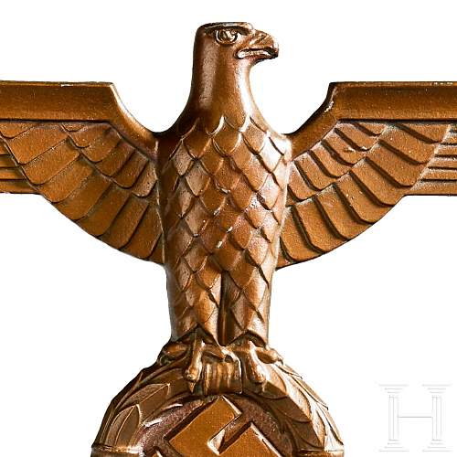 Desk Eagle, opinions please!