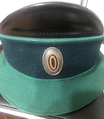 Mystery cap identification