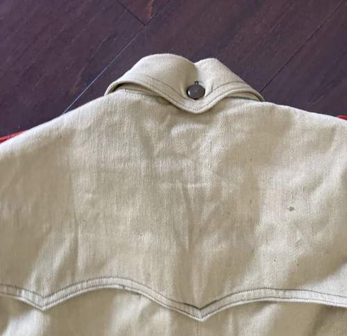 Help it Italian eBay uniform.