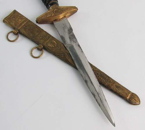 Unknown Axis? Dagger-Vichy French?