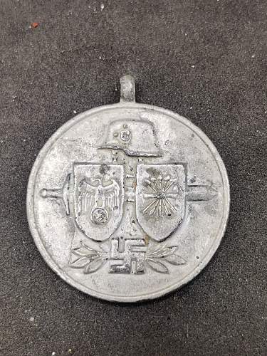 WW2 Spanish Medal VOL in Russia