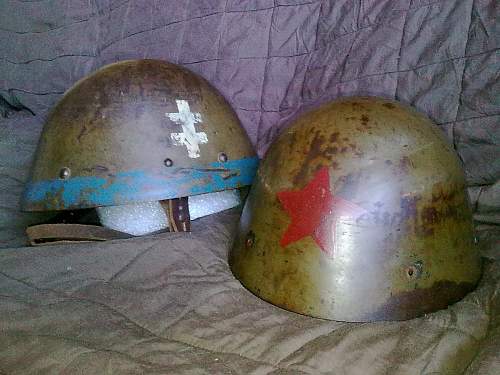 Czechoslovak Helmets: Two sides of the same coin