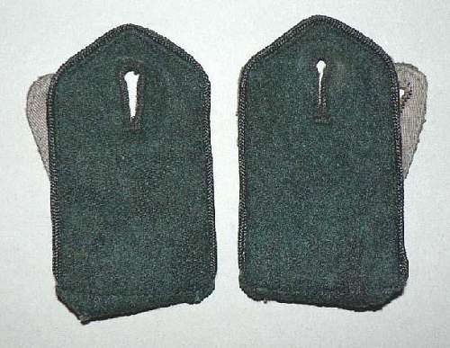 Uniforms and insignia for Cossack and ROA/POA