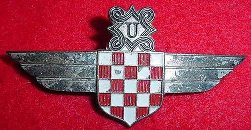 Croatian Pilot's Badge - is it real?