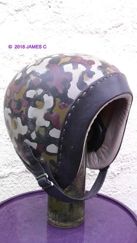 Airborne helmet (Hungary ?)