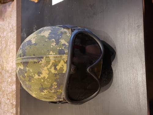 Canadian CG634 Balistic Kevlar Helmet